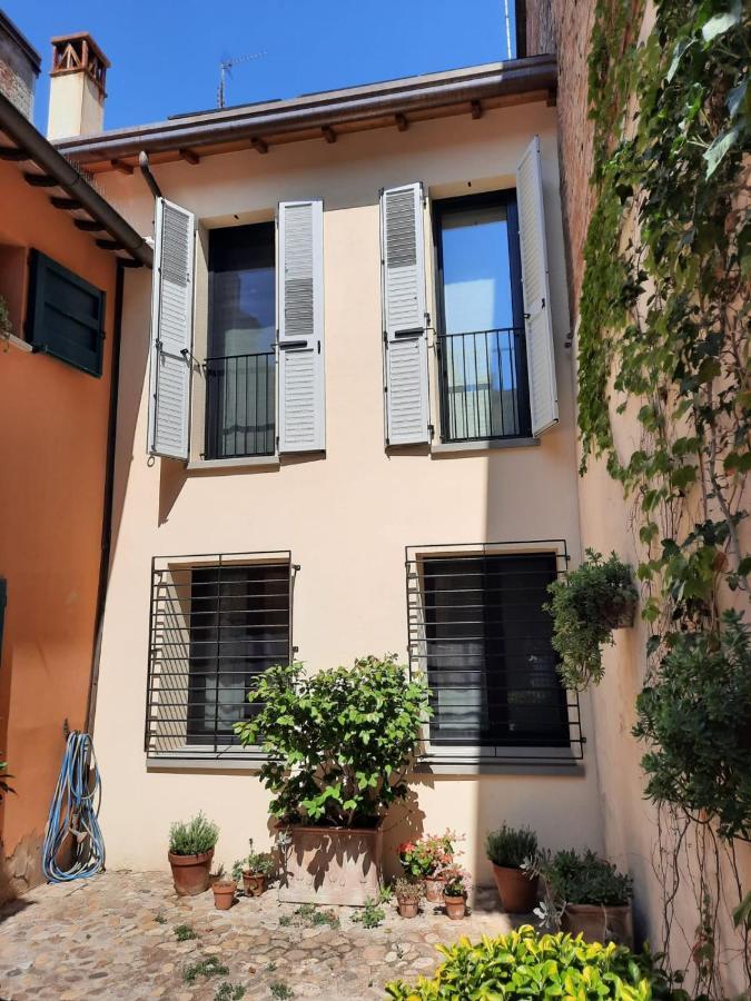 Holiday home Piazza Savonarola 13 Imola