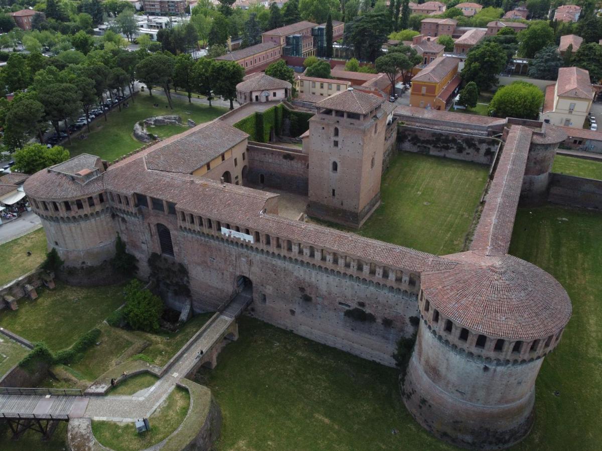 Holiday home Piazza Savonarola 13